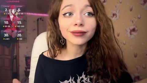 Nicole online show from February 1, 2025, 5:05 pm