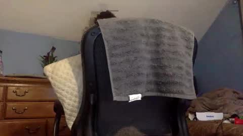 Snapshot of donutking42069 chatting on February 7, 2026, 2:26 am donutking42069 online show from February 7, 2026, 2:26 am