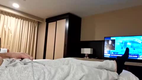 Snapshot of donwyan4 chatting on December 17, 2025, 9:04 am donwyan4 online show from December 17, 2025, 9:04 am