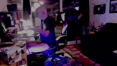 Snapshot of dopeleaf2 chatting on December 29, 2024, 10:25 pm dopeleaf2 online show from December 29, 2024, 10:25 pm