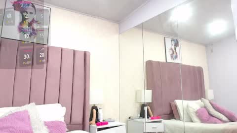 Snapshot of dorettaacreman chatting on May 23, 2026, 12:09 pm Anny online show from May 23, 2026, 12:09 pm