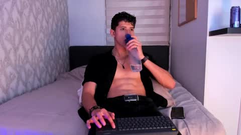 dorian_mystery online show from February 14, 2025, 3:22 am