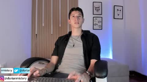 Snapshot of dorian_mystery chatting on July 1, 2026, 8:19 pm dorian_mystery online show from July 1, 2026, 8:19 pm