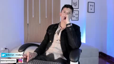 Snapshot of dorian_mystery chatting on July 16, 2026, 11:00 pm dorian_mystery online show from July 16, 2026, 11:00 pm