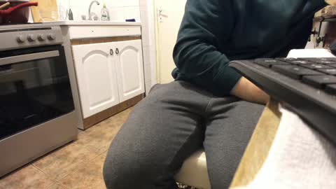 Snapshot of doriancretu95 chatting on December 5, 2024, 7:38 pm menu below online show from December 5, 2024, 7:38 pm