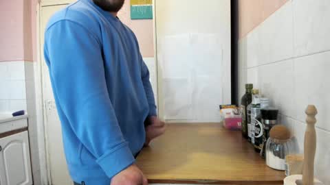 Snapshot of doriancretu95 chatting on December 31, 2024, 9:31 am menu below online show from December 31, 2024, 9:31 am