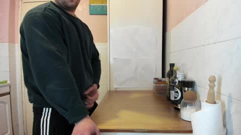 Snapshot of doriancretu95 chatting on January 20, 2025, 7:47 am menu below online show from January 20, 2025, 7:47 am