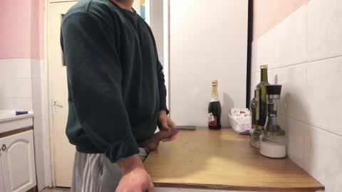 Snapshot of doriancretu95 chatting on November 18, 2025, 2:06 am menu below online show from November 18, 2025, 2:06 am