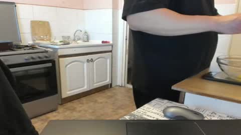 menu  below online show from May 9, 2026, 12:54 pm