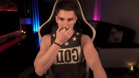 Dorian Reyes online show from January 29, 2025, 1:58 am