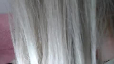 DorisBest online show from March 6, 2025, 4:08 am