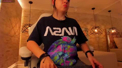 Snapshot of dorothy_vegga chatting on February 25, 2025, 6:03 am DOROTHY online show from February 25, 2025, 6:03 am