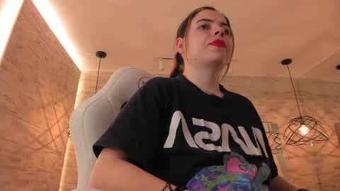 Snapshot of dorothy_vegga chatting on March 7, 2025, 3:29 am DOROTHY online show from March 7, 2025, 3:29 am