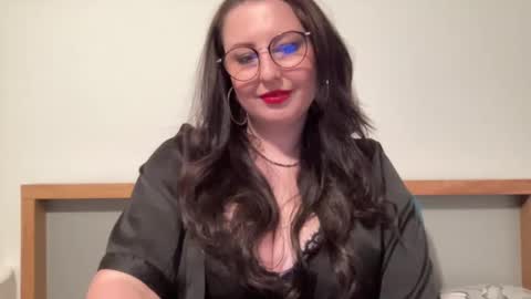 Dorothy online show from May 4, 2026, 6:37 pm