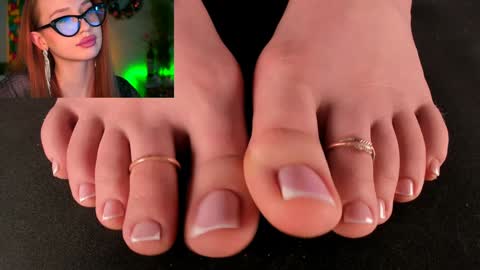 Snapshot of dorothygilbert chatting on December 21, 2024, 3:31 pm Next stream November 24 online show from December 21, 2024, 3:31 pm