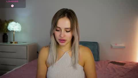 Amy online show from September 25, 2025, 11:36 am