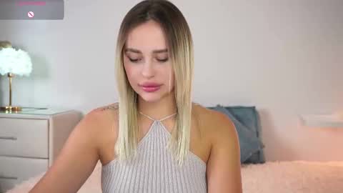 Snapshot of dorretangel chatting on October 3, 2025, 11:29 am Amy online show from October 3, 2025, 11:29 am