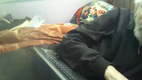 Snapshot of dorsetbiker714 chatting on October 15, 2025, 10:04 am Hello welcome to Slutsville I am the Naked Chef really but you may call me Peter online show from October 15, 2025, 10:04 am