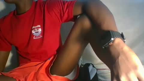 Snapshot of dortomel chatting on November 11, 2025, 5:35 pm dortomel online show from November 11, 2025, 5:35 pm