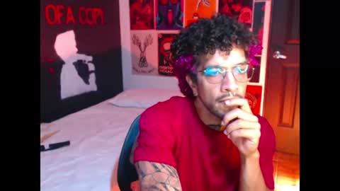 Snapshot of dostoyrodia_34 chatting on June 12, 2026, 1:26 am will online show from June 12, 2026, 1:26 am