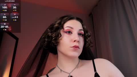 Snapshot of doublee_trouble chatting on February 8, 2025, 8:42 pm Eva ana Liza online show from February 8, 2025, 8:42 pm