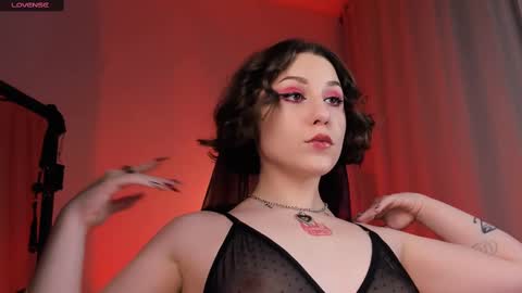 Snapshot of doublee_trouble chatting on February 13, 2025, 8:55 pm Eva ana Liza online show from February 13, 2025, 8:55 pm