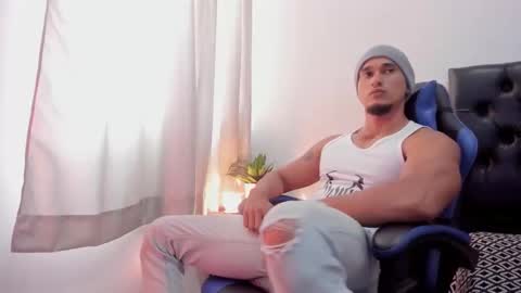 Snapshot of doublefun24 chatting on May 15, 2026, 2:24 pm Isabella and Alessandro online show from May 15, 2026, 2:24 pm
