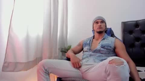 Snapshot of doublefun24 chatting on May 19, 2026, 2:23 pm Isabella and Alessandro online show from May 19, 2026, 2:23 pm