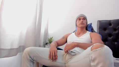 Isabella and Alessandro online show from July 9, 2026, 3:49 pm