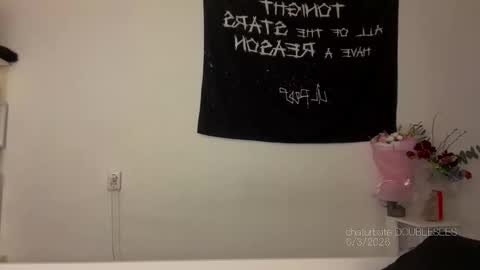 MOLLYYYY dont forget to give me a thumb up online show from March 6, 2026, 1:18 pm