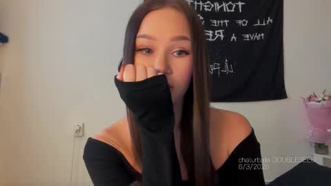 MOLLYYYY dont forget to give me a thumb up online show from March 7, 2026, 4:31 am