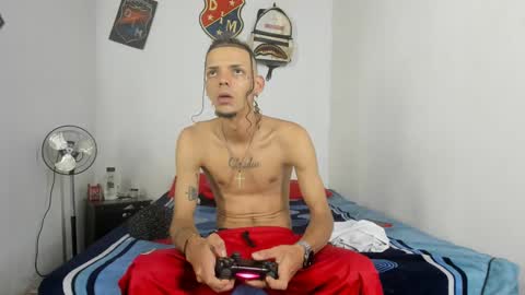 Snapshot of douglas_gallegos chatting on January 11, 2025, 9:57 pm douglas_gallegos online show from January 11, 2025, 9:57 pm