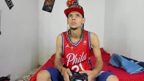 Snapshot of douglas_gallegos chatting on February 8, 2025, 11:02 pm douglas_gallegos online show from February 8, 2025, 11:02 pm