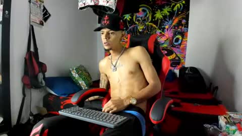 douglas_gallegos online show from August 4, 2026, 3:10 am