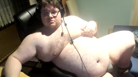 Snapshot of dovahkaat chatting on December 2, 2024, 12:30 am dovahkaat online show from December 2, 2024, 12:30 am