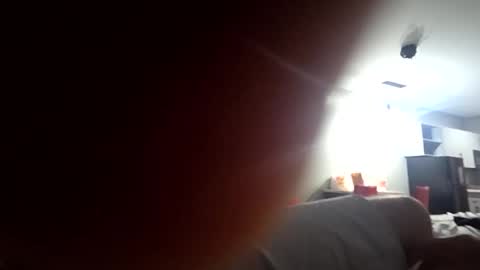 Snapshot of down2fuckyobitch chatting on April 5, 2026, 1:47 am down2fuckyobitch online show from April 5, 2026, 1:47 am