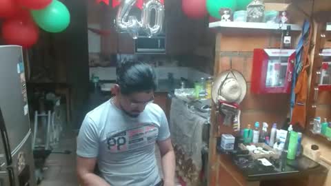 Snapshot of dr_simon84 chatting on December 13, 2024, 1:59 am Dr Simon online show from December 13, 2024, 1:59 am