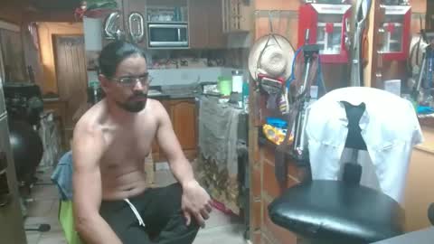 Snapshot of dr_simon84 chatting on February 14, 2025, 7:02 pm Dr Simon online show from February 14, 2025, 7:02 pm