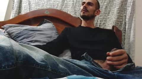 Snapshot of draco_dante chatting on February 15, 2025, 12:26 am charles online show from February 15, 2025, 12:26 am