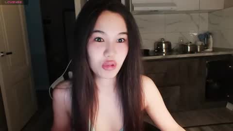 Snapshot of dragon_princesss chatting on June 27, 2026, 4:39 am Airi online show from June 27, 2026, 4:39 am