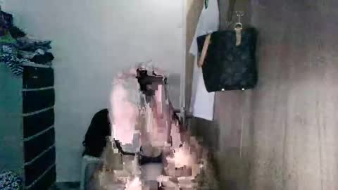 Dragon Lady online show from March 5, 2026, 1:01 am