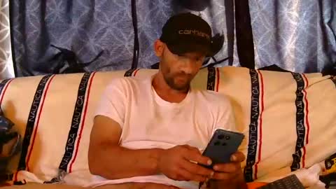 Snapshot of dragonoid96 chatting on June 16, 2026, 12:19 pm lovemachine online show from June 16, 2026, 12:19 pm