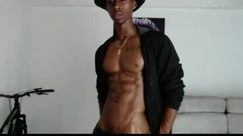 Snapshot of drake_brown_23 chatting on June 2, 2026, 8:05 am Drake 23 online show from June 2, 2026, 8:05 am
