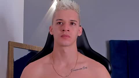 drake_carter1 online show from March 10, 2025, 11:38 pm