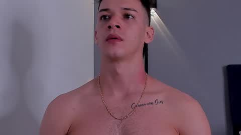 drake_carter1 online show from September 11, 2025, 2:00 am