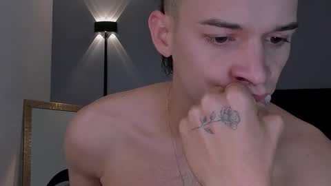 drake_carter1 online show from February 24, 2026, 1:47 am