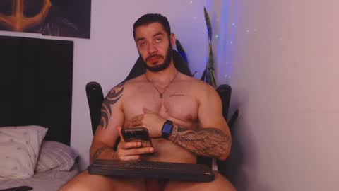 Snapshot of drake_cole11 chatting on January 25, 2025, 3:19 am drake_cole11 online show from January 25, 2025, 3:19 am