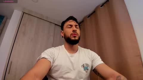 Snapshot of drake_jackson11 chatting on November 12, 2025, 10:37 am drake jackson11 online show from November 12, 2025, 10:37 am