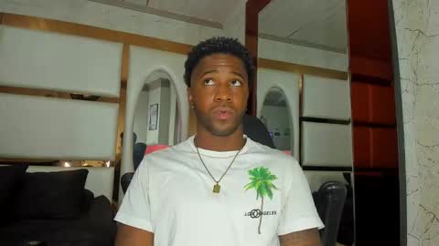 ---Drake--- online show from March 2, 2025, 3:16 pm