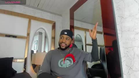 ---Drake--- online show from January 9, 2026, 10:33 pm